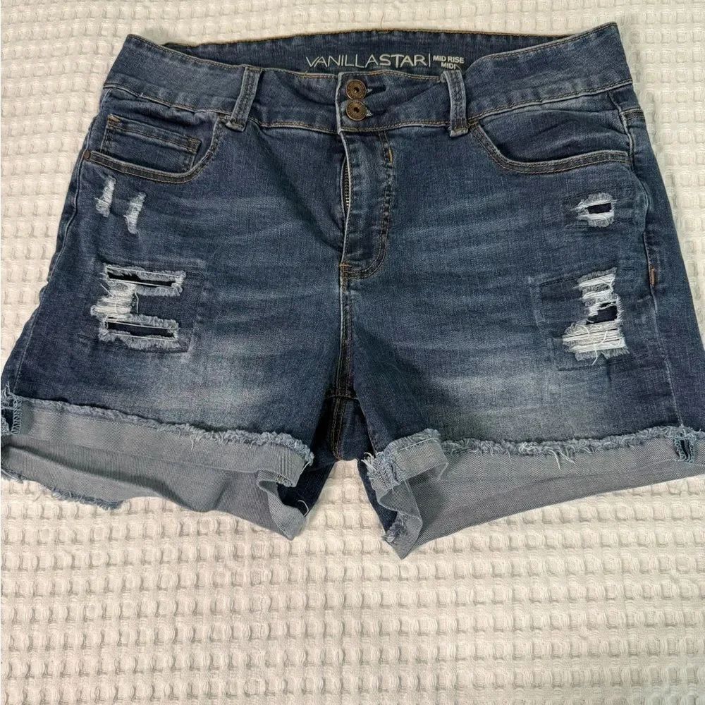 Vanilla Star Blue Jean Shorts Distressed Mid-Thigh